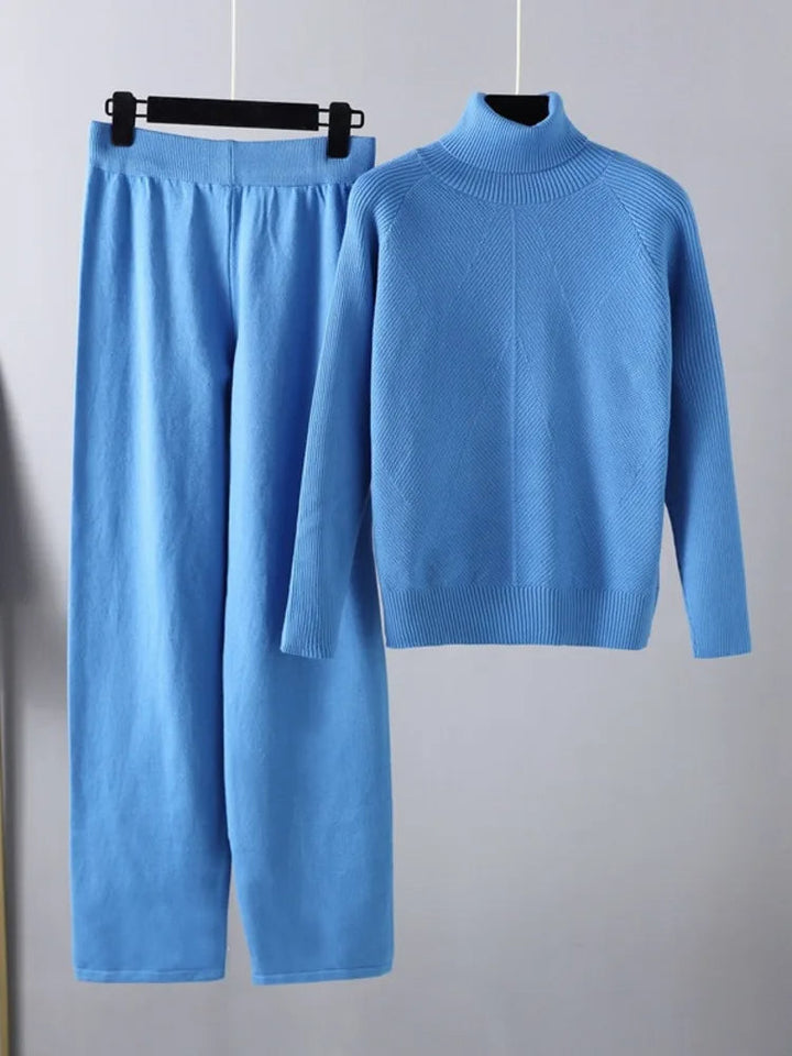 Isolde — Two-Piece Cable Knit Lounge Set